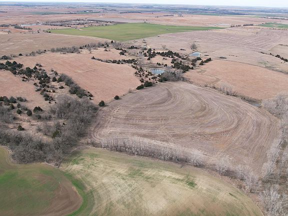 5th image of 797 Camp Rd
