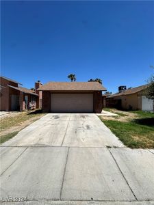 98 Parrish Ln, Las Vegas, NV, 89110