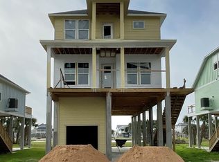 22823 Cuadro St, Galveston, TX 77554