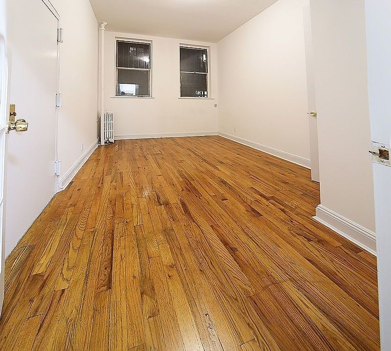1st image of 102 Baltic St #3R1