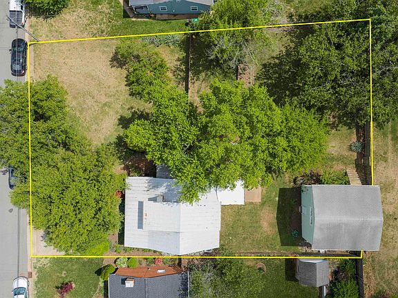 4th image of 712-714 Altavista Ave
