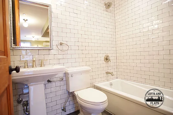 Rented by Lofts and Flats LLC | media 15