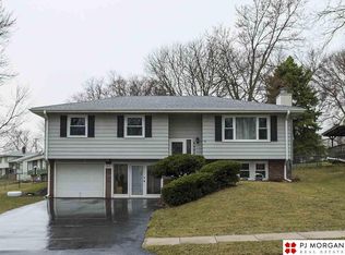 4404 N 100th St, Omaha, NE 68134