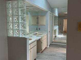 5431 Lloyd Dr, Weeki Wachee, FL 34607