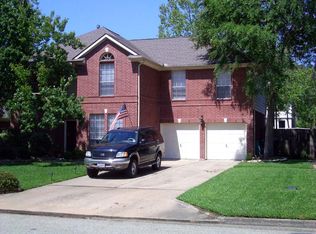 920 N Rivershire Dr, Conroe, TX 77304