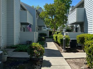 99 Elder Dr #F, Martinez, CA 94553
