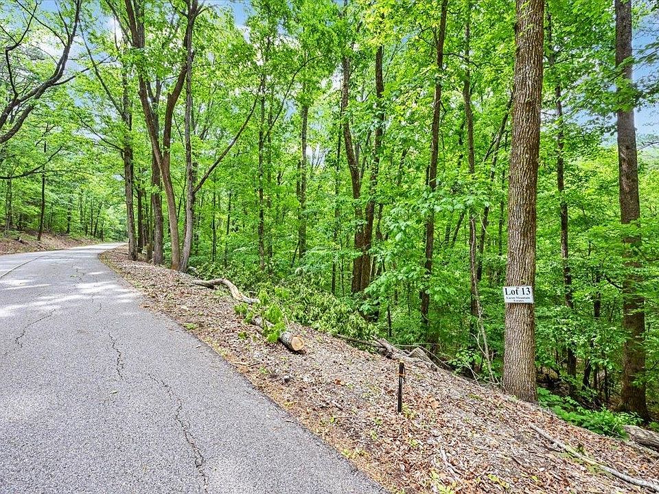 1st image of 13 Mill Creek Rd