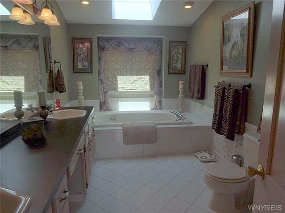 5th image of 4546 Winding Woods Ln