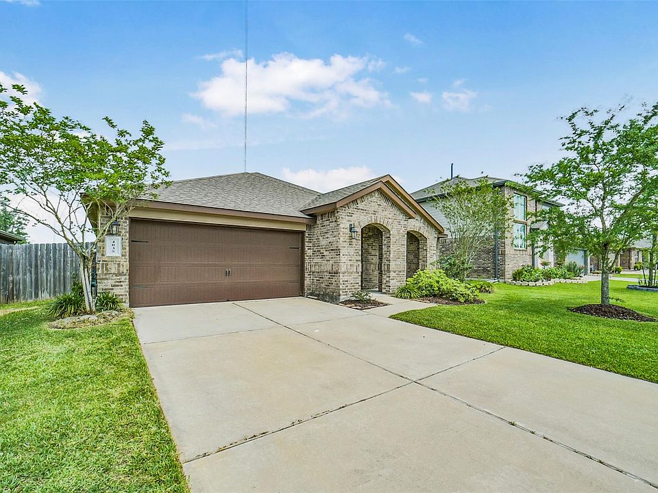 1st image of 4035 Chester Bay Ln