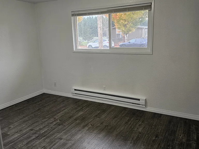 To 6612 Bonniewood Dr SE — Photo 6