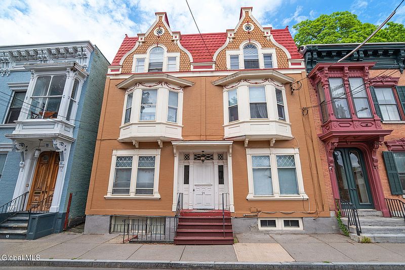 2nd image of 21 N Ferry Street