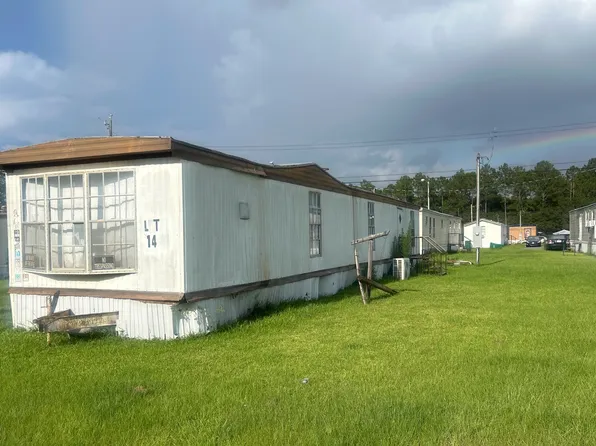 100 Bridges St, Sylvester, GA