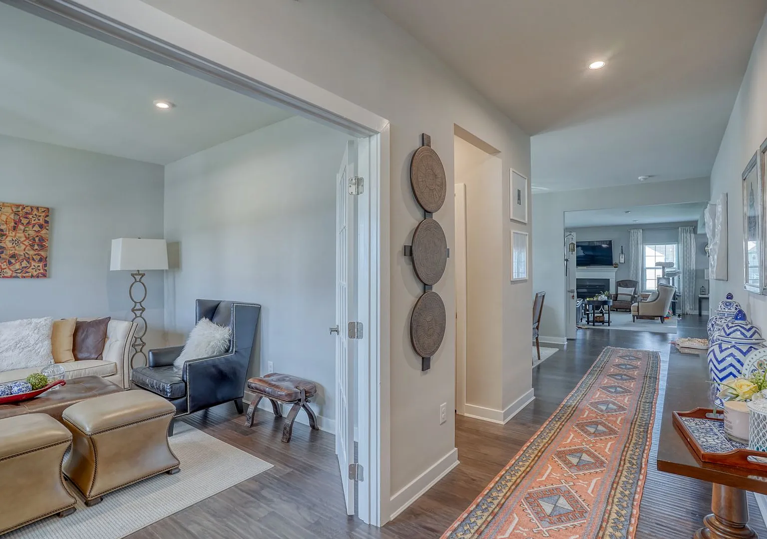 Here Is Your Chance To Live In The Model Home A 4 Bed 3 Bath Model Home!! — Photo 4