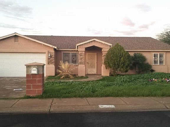 2nd image of 7404 W Reade Ave