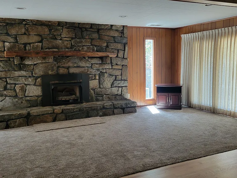 223 Cherry St — Photo 3
