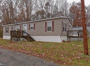 2 Amherst Dr, Chesilhurst, NJ 08089