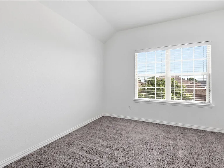 808 Bird Creek Dr — Photo 28
