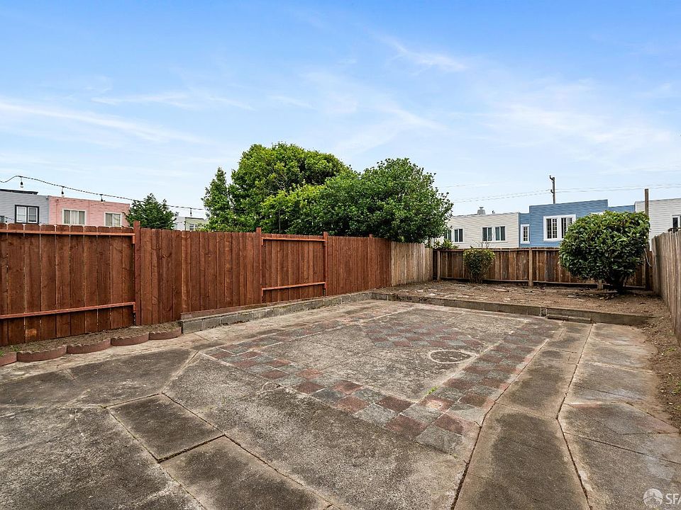 2nd image of 2067 20th Ave
