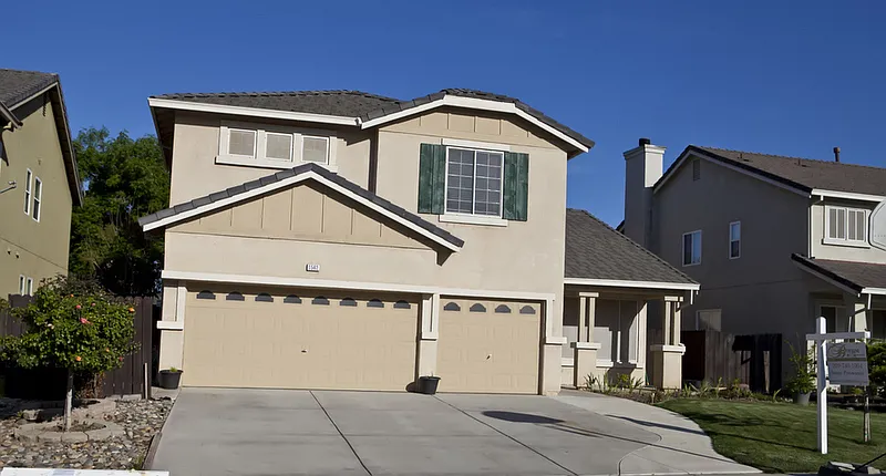 1562 Vinewood Way photo 1