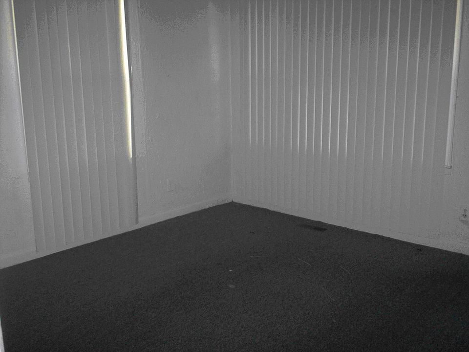 2nd image of 278 Barber St