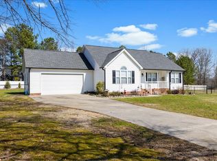 109 Big Branch Ct, Zebulon, NC 27597