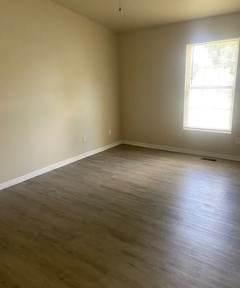 639 Vest Ave — Photo 11