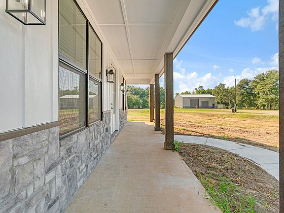 3rd image of 520 Private Road 14901