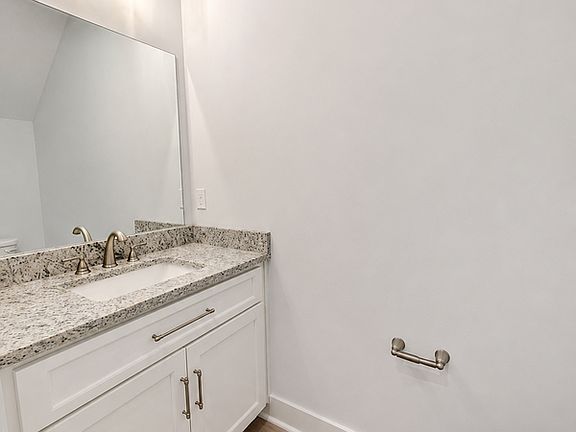 5th image of 1533 Payne St #0