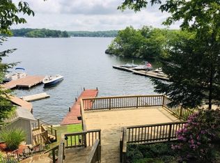 35 Lines Ave, Hopatcong, NJ 07843