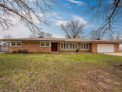 1740 W 3rd Ave, El Dorado, KS, 67042