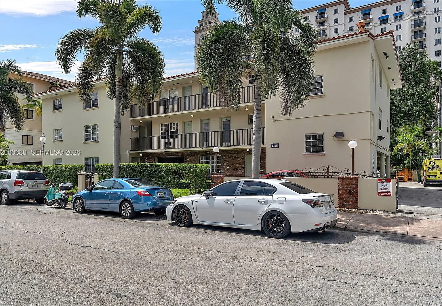 Bella Majorca Condo — Photo 2