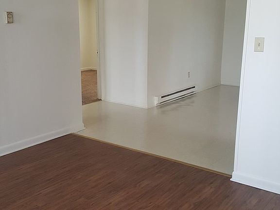 4th image of 47 Chardonnay Ave APT 4
