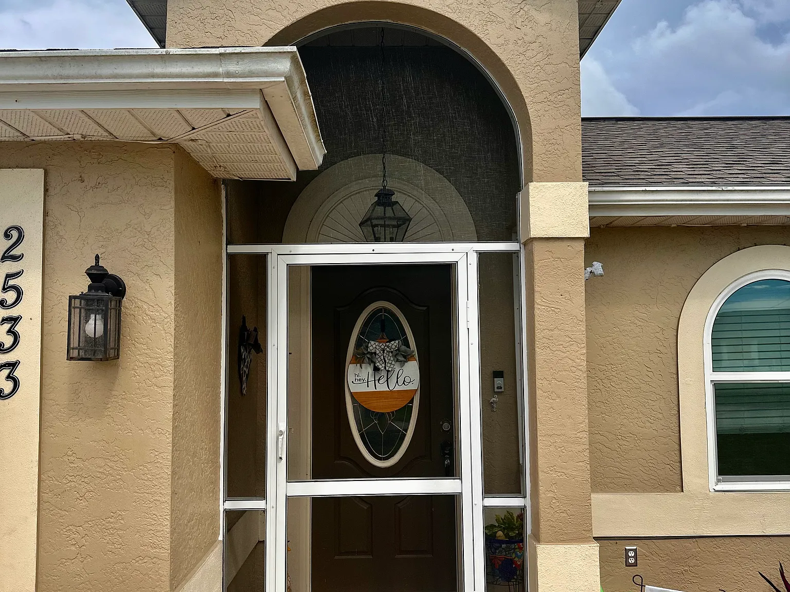 3 bed, 1600 sqft, $2,250 — Photo 2