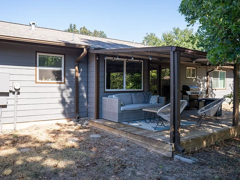 2509 Cockburn Dr — Photo 23