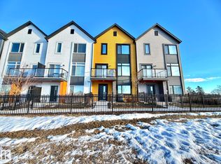 1010 Rabbit Hill Rd SW #2, Edmonton, AB T6W4G7
