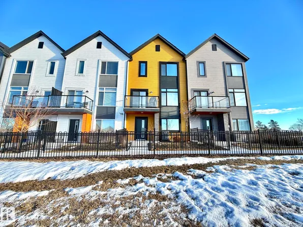 1010 Rabbit Hill Rd SW #2, Edmonton, AB T6W 4G7