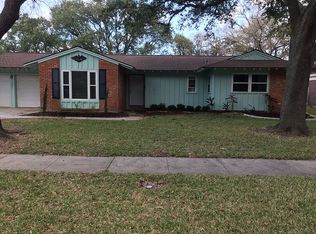 10251 Old Orchard Rd, La Porte, TX 77571