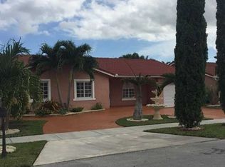 17911 SW 152nd Ct, Miami, FL 33187