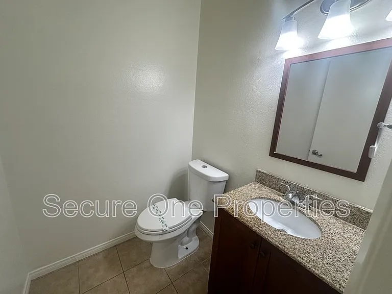 86 Maegan Pl #5 — Photo 8