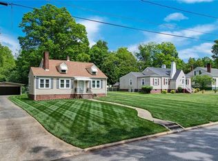 1312 Woodland Dr, Reidsville, NC 27320