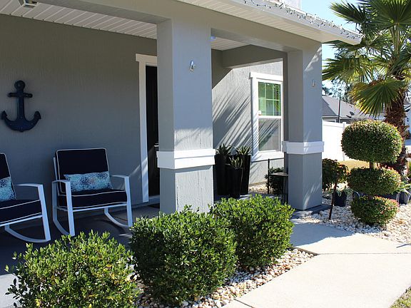 2nd image of 78052 Underwood Ct