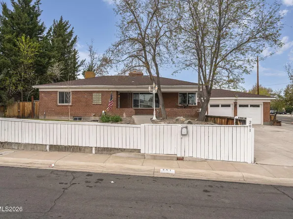 201 Sunnyside Dr, Reno, NV 89503