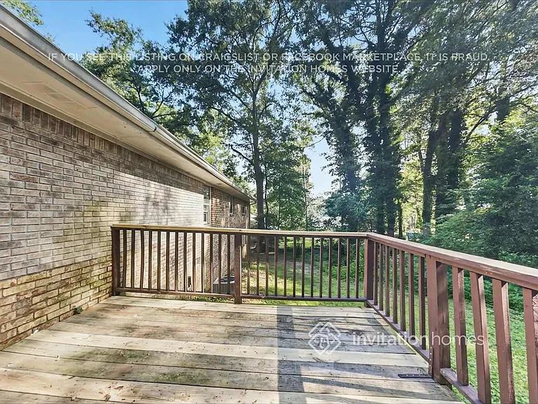 624 Princess Cir — Photo 20