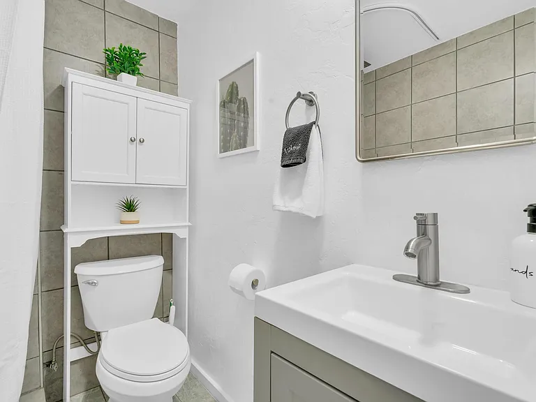 3300 E Bellevue St #5 — Photo 14