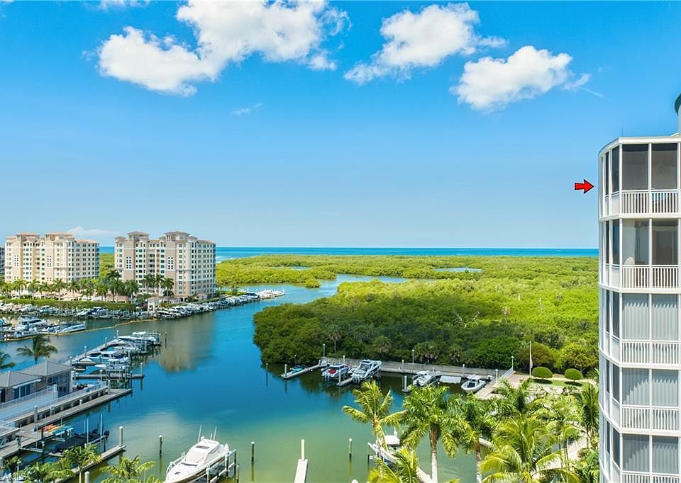 13675 Vanderbilt Dr PENTHOUSE 1105, Naples, FL 34110 MLS 223027661