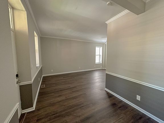 2nd image of 5151 Waterman Blvd APT A