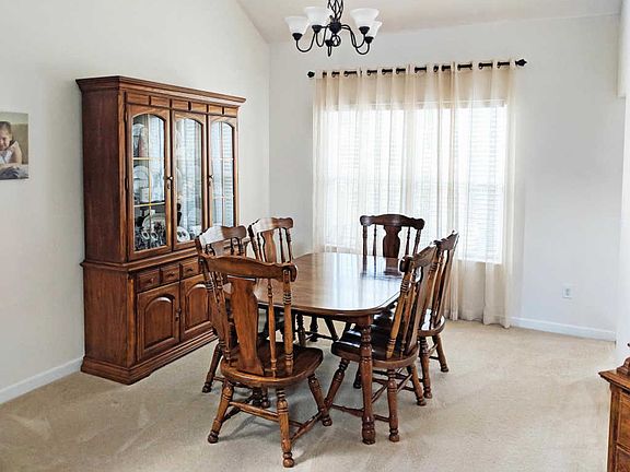 5th image of 6726 Hilmar Dr