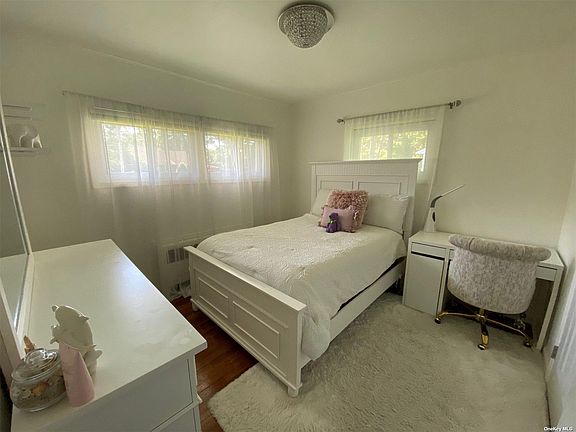 5th image of 24 Penny Dr