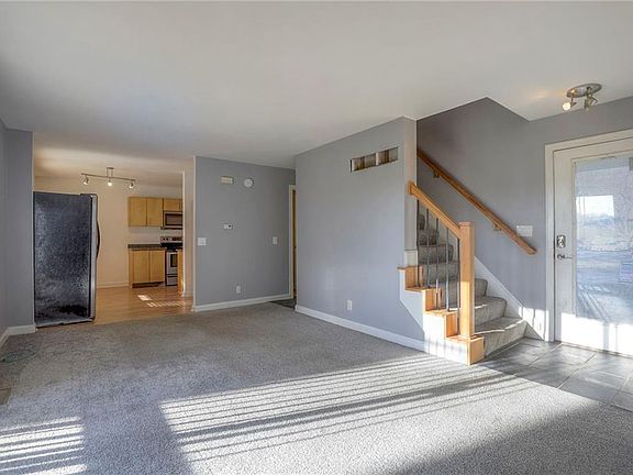4th image of 9042 W 83rd Ter