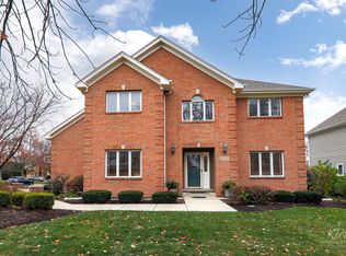 2715 Breckenridge Ln, Naperville, IL 60565